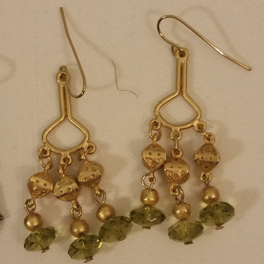 Costume Jewerly Lot of Earrings - Picture 6 of 6